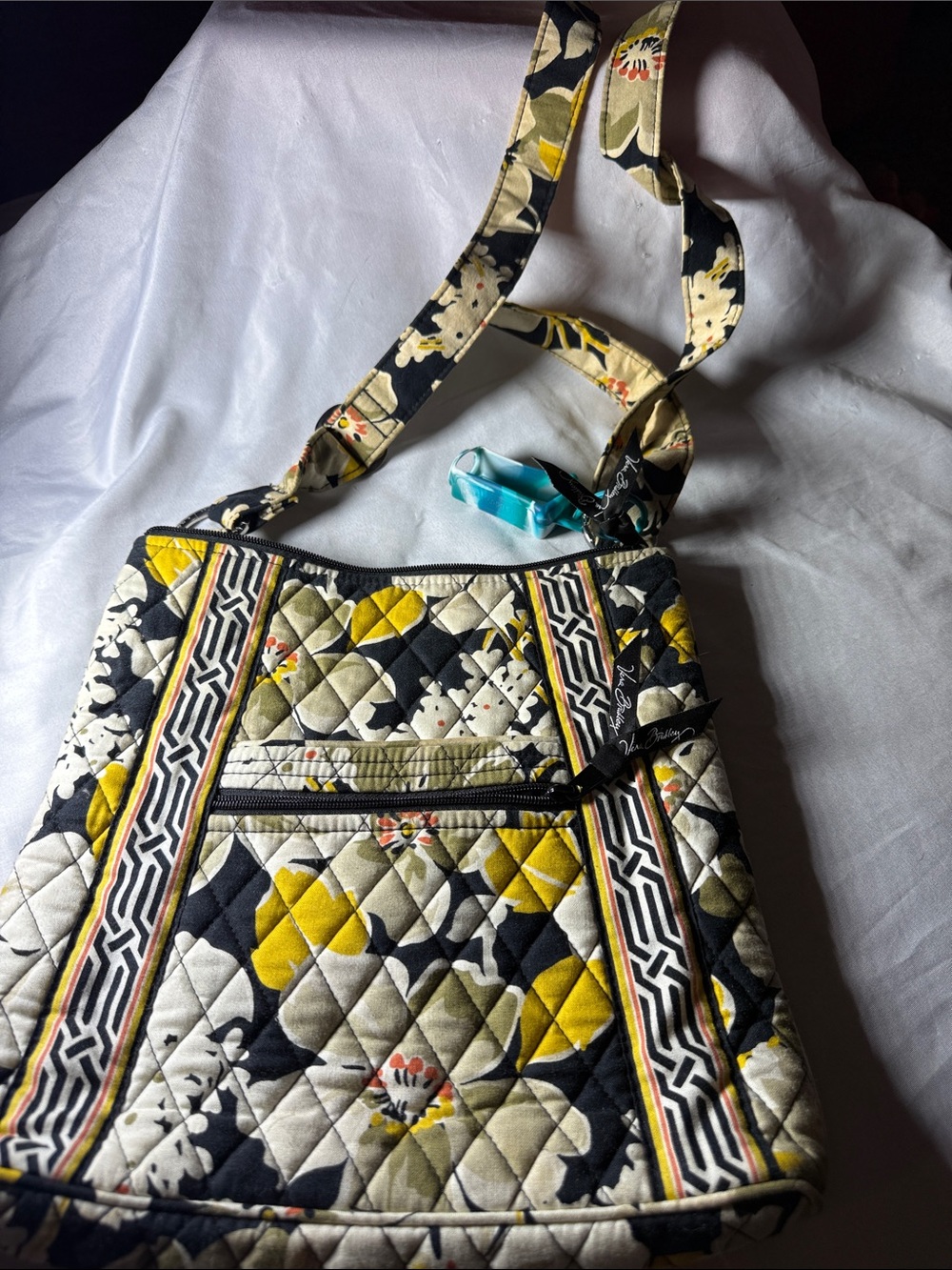 Vera Bradley Quilted Floral Crossbody. Retired Dogwood pattern